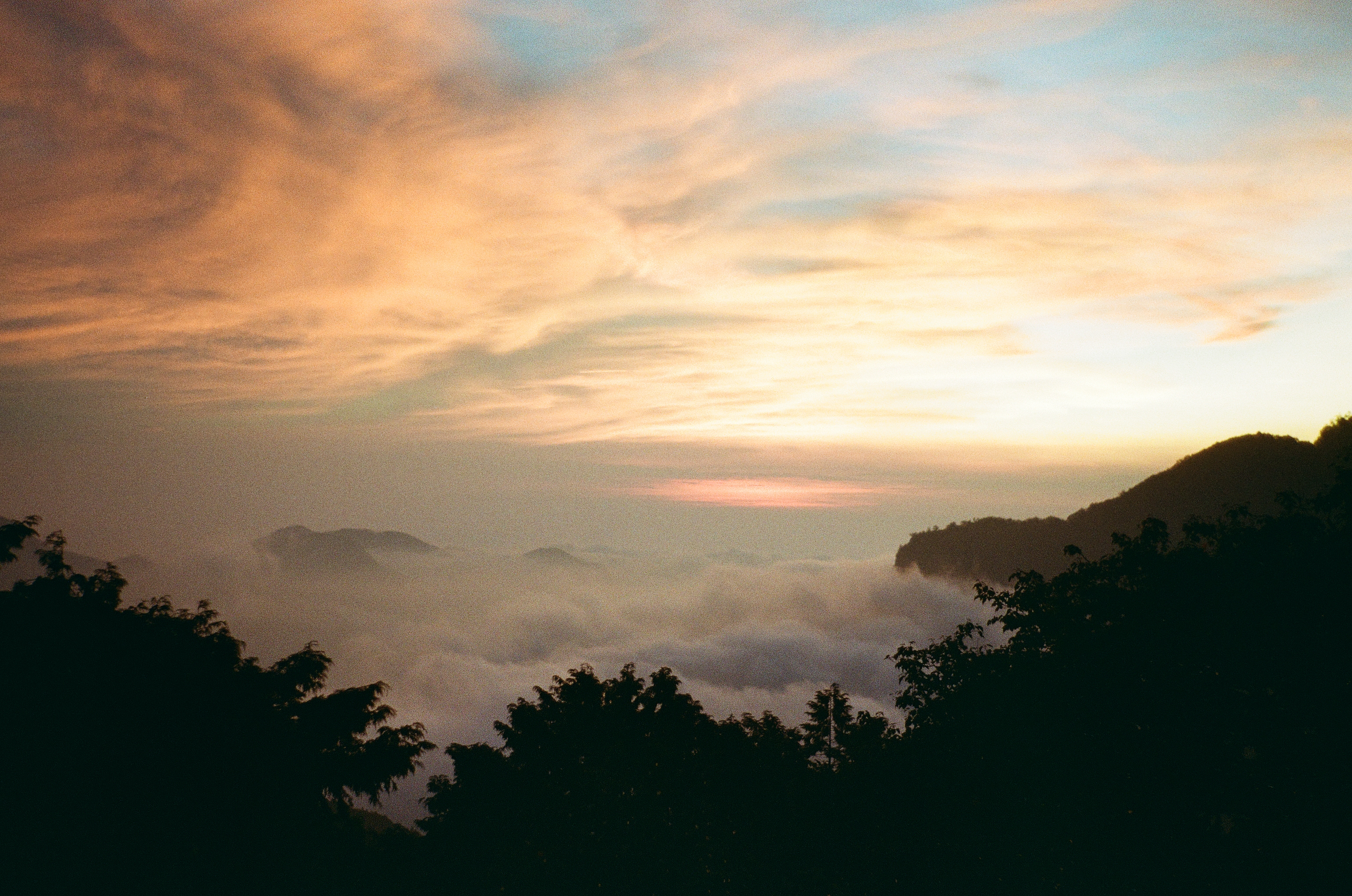 Alishan cloudscape